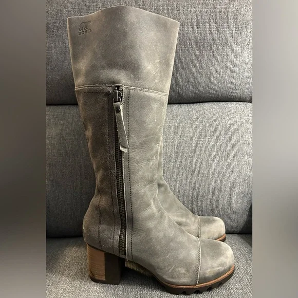 Sorel Addington Distressed Gray Leather Tall Heeled Boots size 9 - Picture 1 of 12